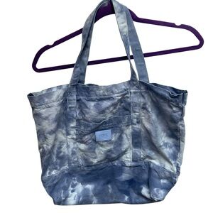 Victoria’s Secret PINK Tie Dye Blue Cloth Tote bag purse With Zipper